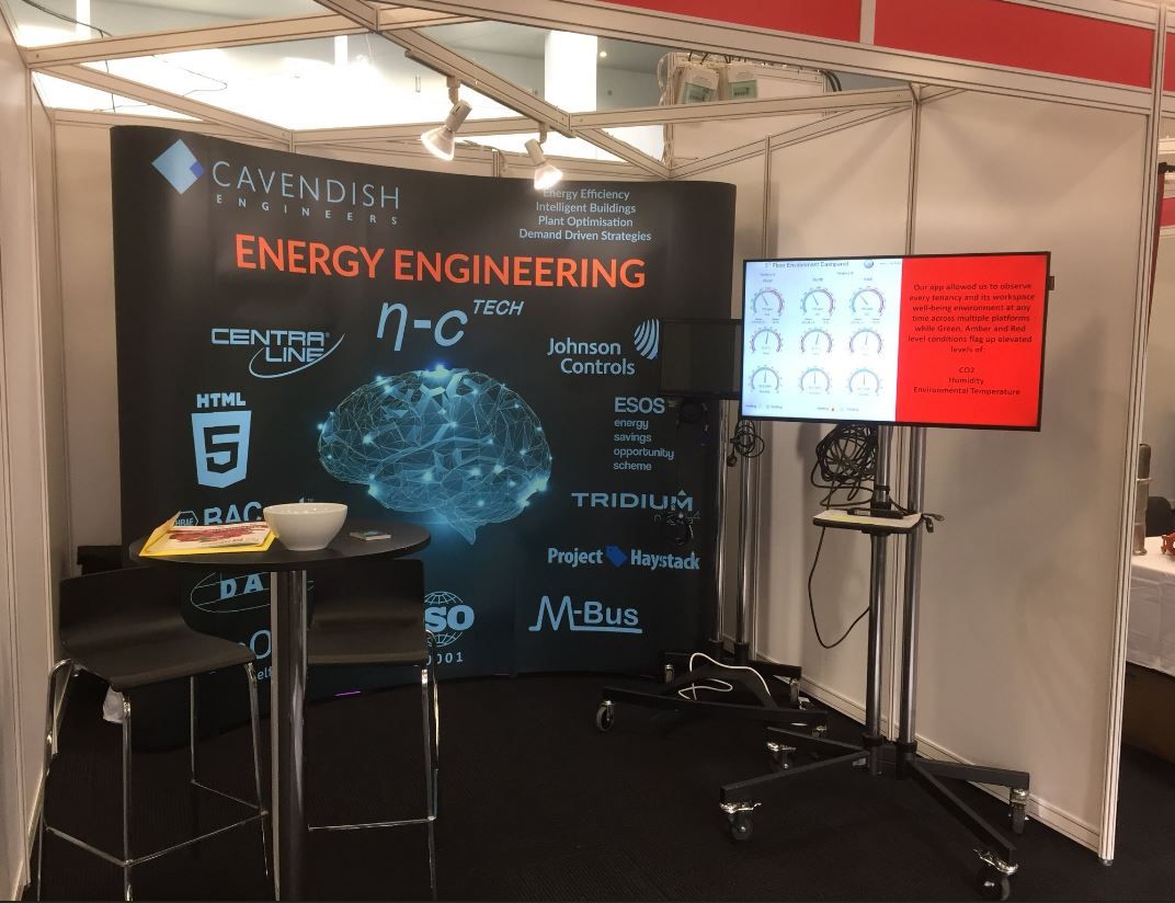 Curved 3x2 Pop Up Stand