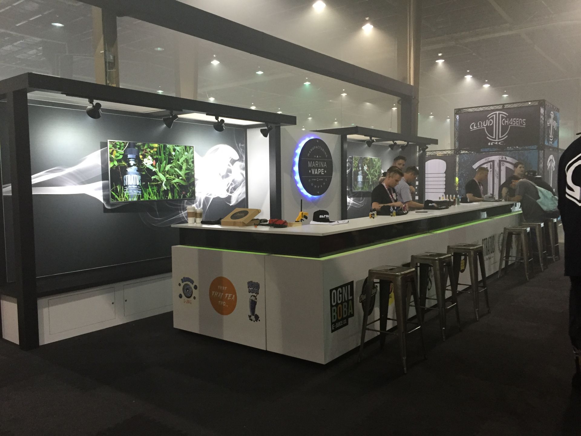How to Enhance your Stand with Exhibition Lighting
